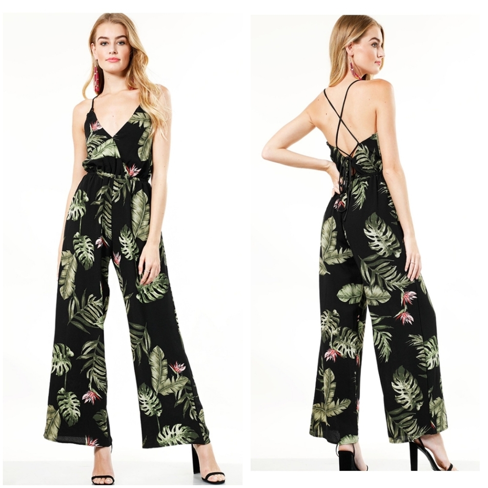 NWOT Papaya Back Lace Floral Jumpsuit